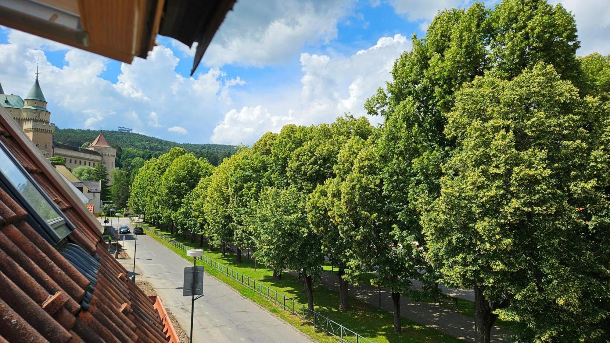 Apartmany V Zlatej Ulicke Bojnice Luaran gambar